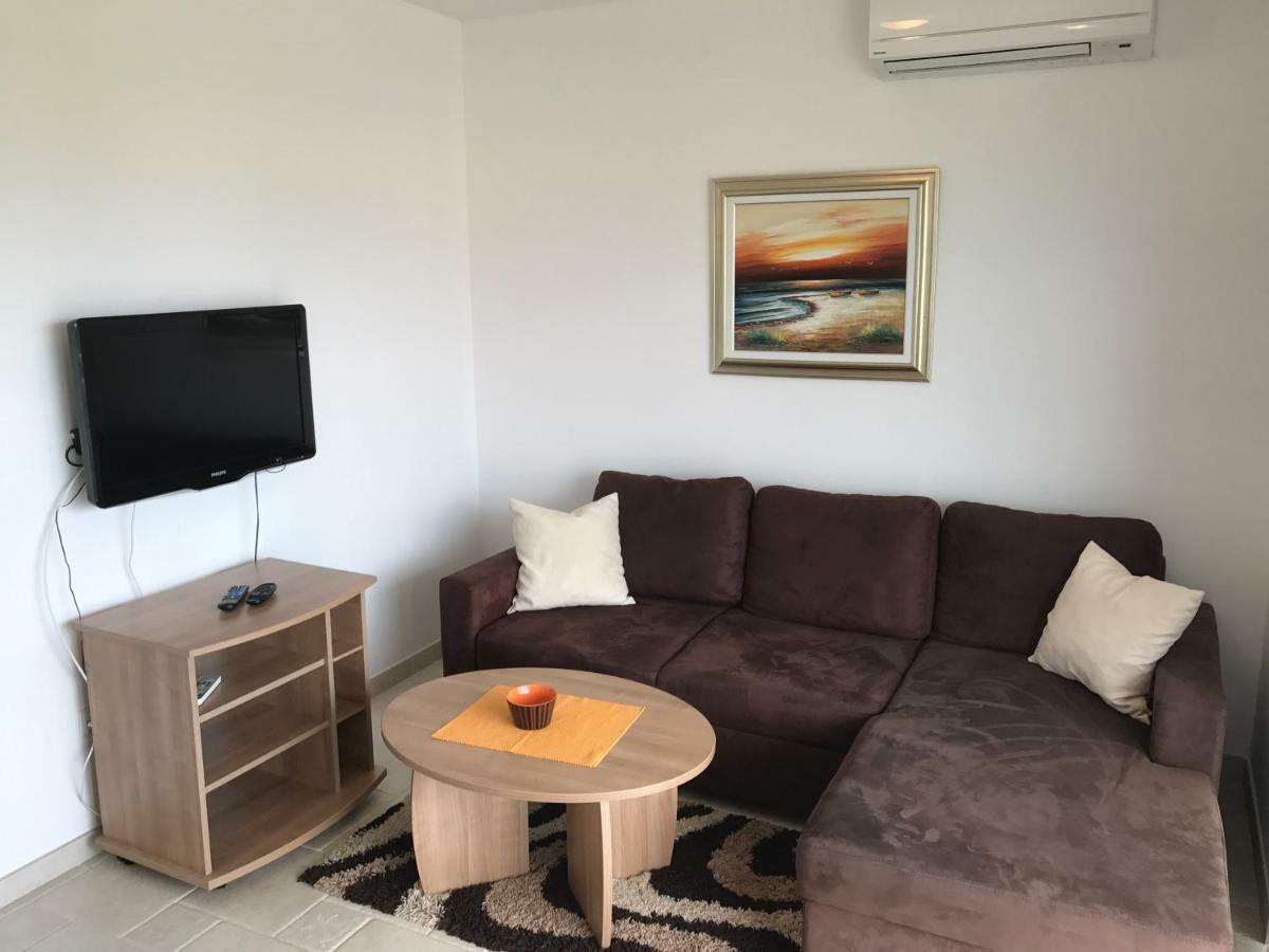 Apartmani Marija Klimno B Екстер'єр фото