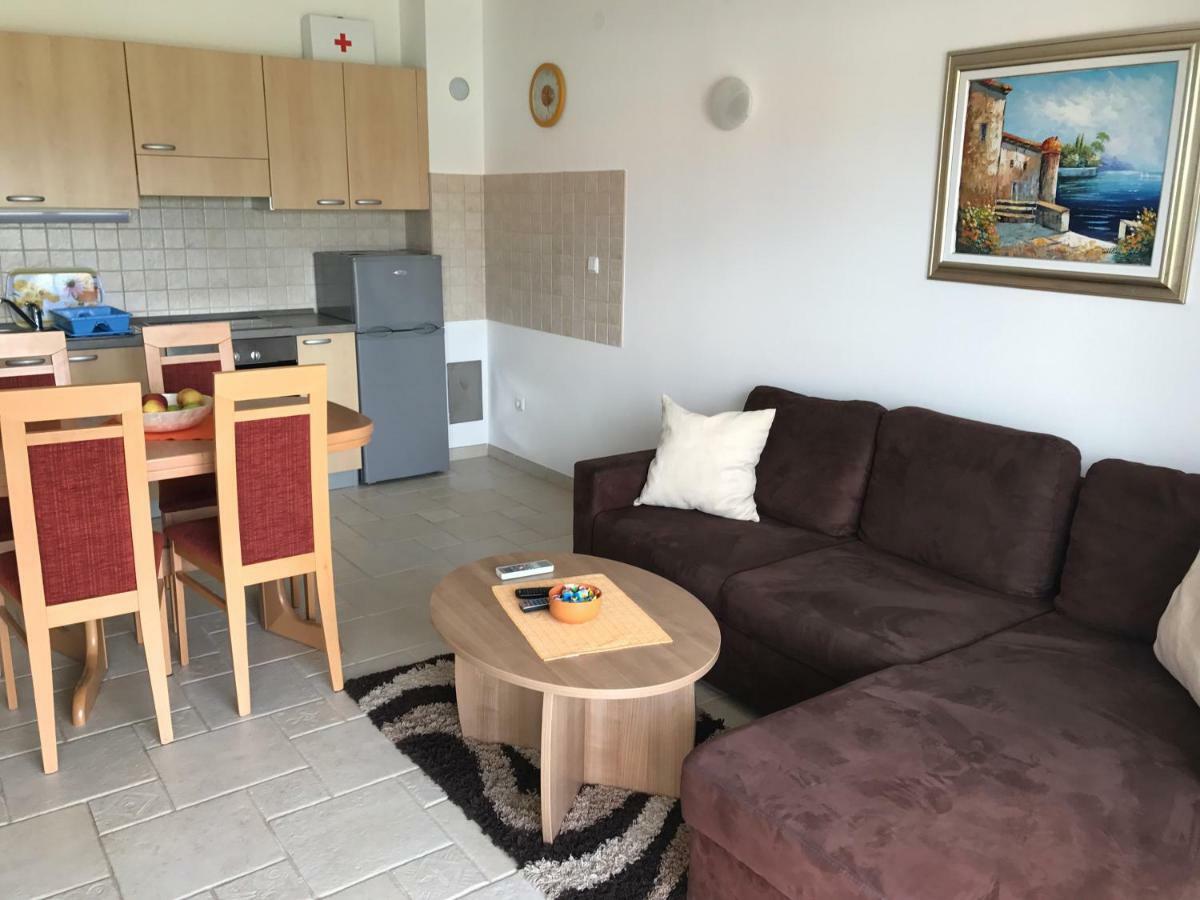 Apartmani Marija Klimno B Екстер'єр фото
